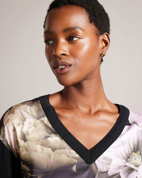 {{ product.type }} - Ted Baker London - Kosovo - HANALYY